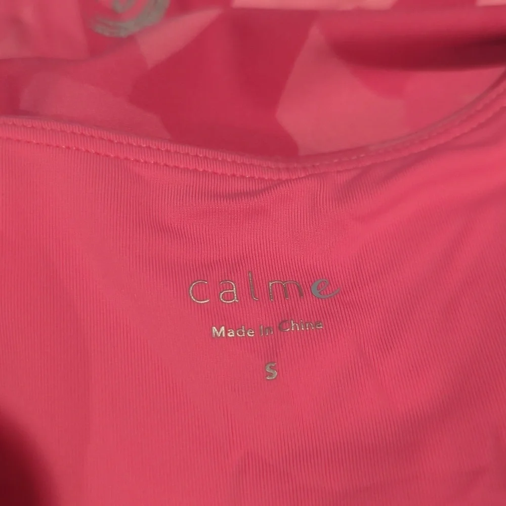 Johnny Was by Calme Endurance Racerback Sports Bra Pink Camo Floral